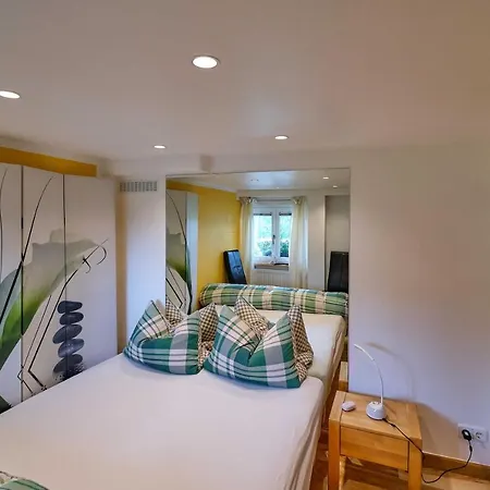 Apartment Chic Blick